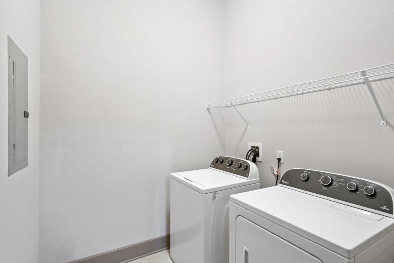 Appartement Grand Luxury Premium Vaulted Ceilings Woodbridge